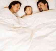 Kako odviknuti bebu da spava sa svojim roditeljima?
