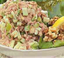 Salata sa tunjevinom u konzervi