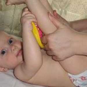 Gimnastiku i masažu za bebe 7 mjeseci