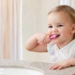 Kada početi i kako naučiti dijete da opereš zube