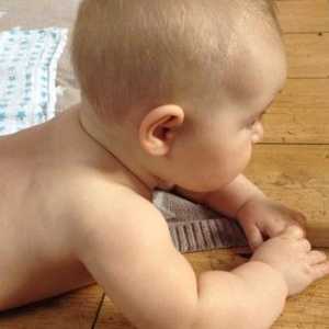 Masaže i gimnastika za bebu 5 mjeseci