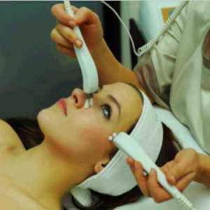 Prednosti microcurrent terapija za pomlađivanje lica