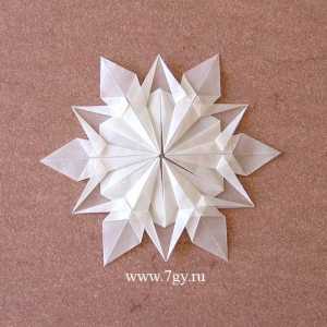 Pahuljice origami papir. Video.